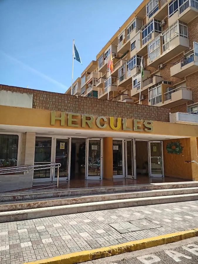 Apartamento SWEET HOME BENALMADENA, Estudio con vistas al mar y excelente conexion wifi, Sea view con piscinas